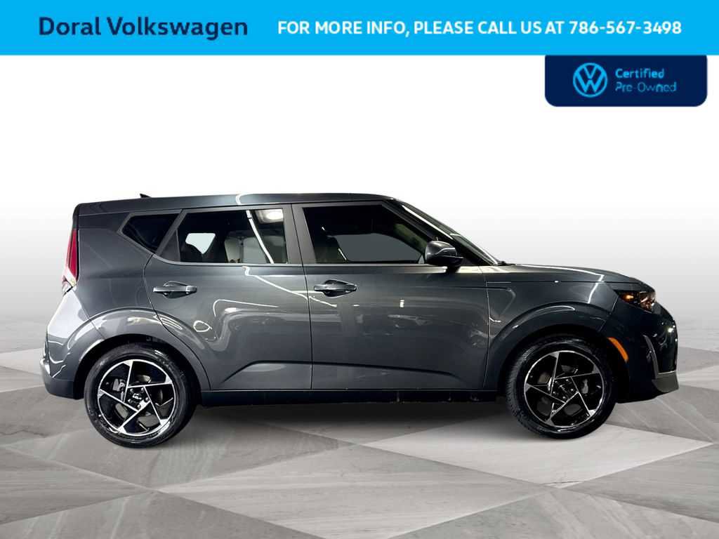 Used 2023 Kia Soul EX FWD image 9