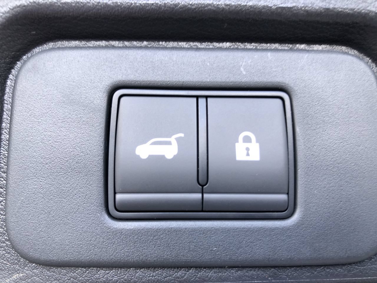 New 2026 Nissan Rogue SV AWD/4WD image 18