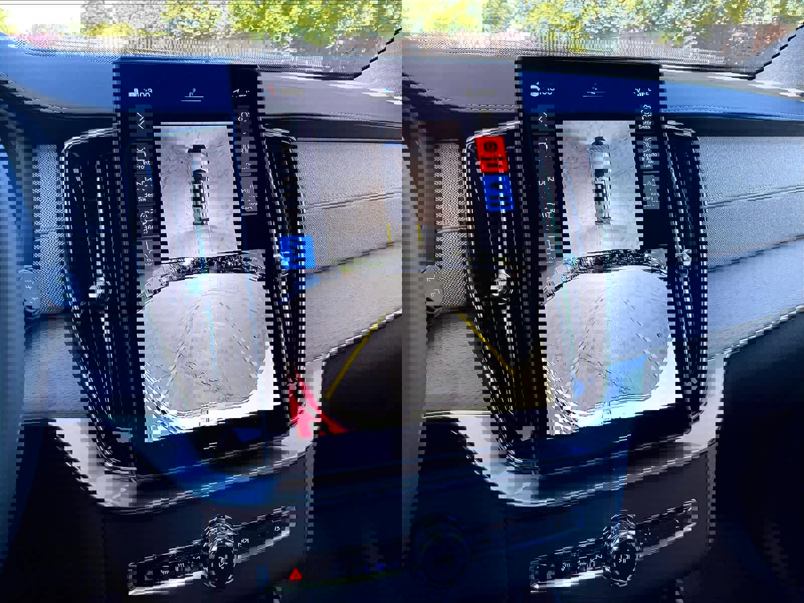 New 2026 Volvo XC90 B6 Ultra w/ Protection Package AWD/4WD image 20