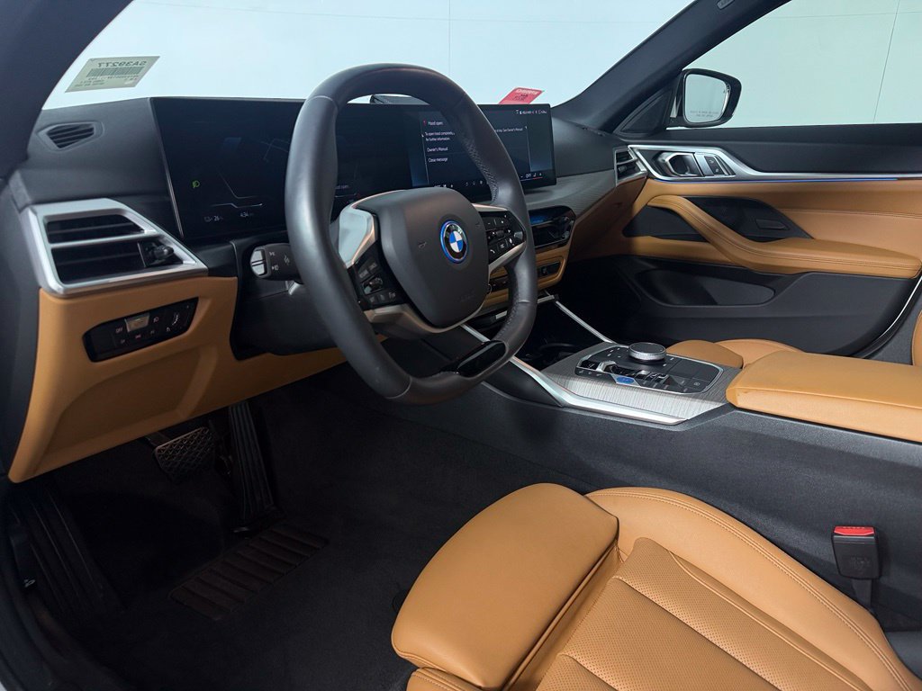 Used 2025 BMW i4 eDrive40 w/ Parking Assistance Package RWD image 16