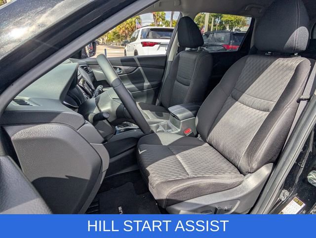 Used 2019 Nissan Rogue SV image 7