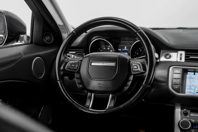 Used 2016 Land Rover Range Rover Evoque SE AWD/4WD image 11