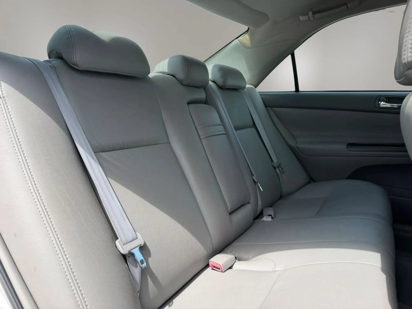 Used 2006 Toyota Camry LE FWD image 17