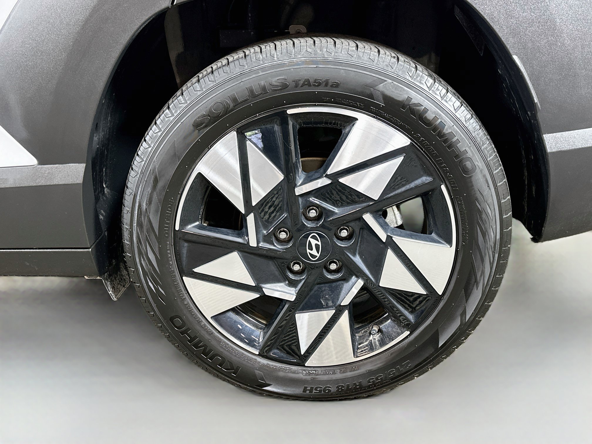 Certified 2024 Hyundai Kona SEL FWD image 28