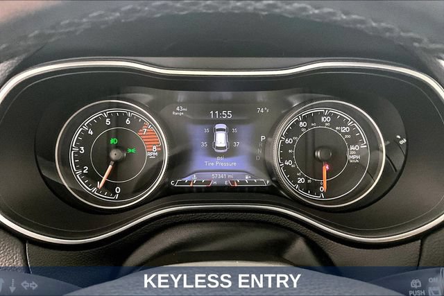 Used 2021 Jeep Cherokee Trailhawk w/ Sun, Sound & Nav Group AWD/4WD image 18