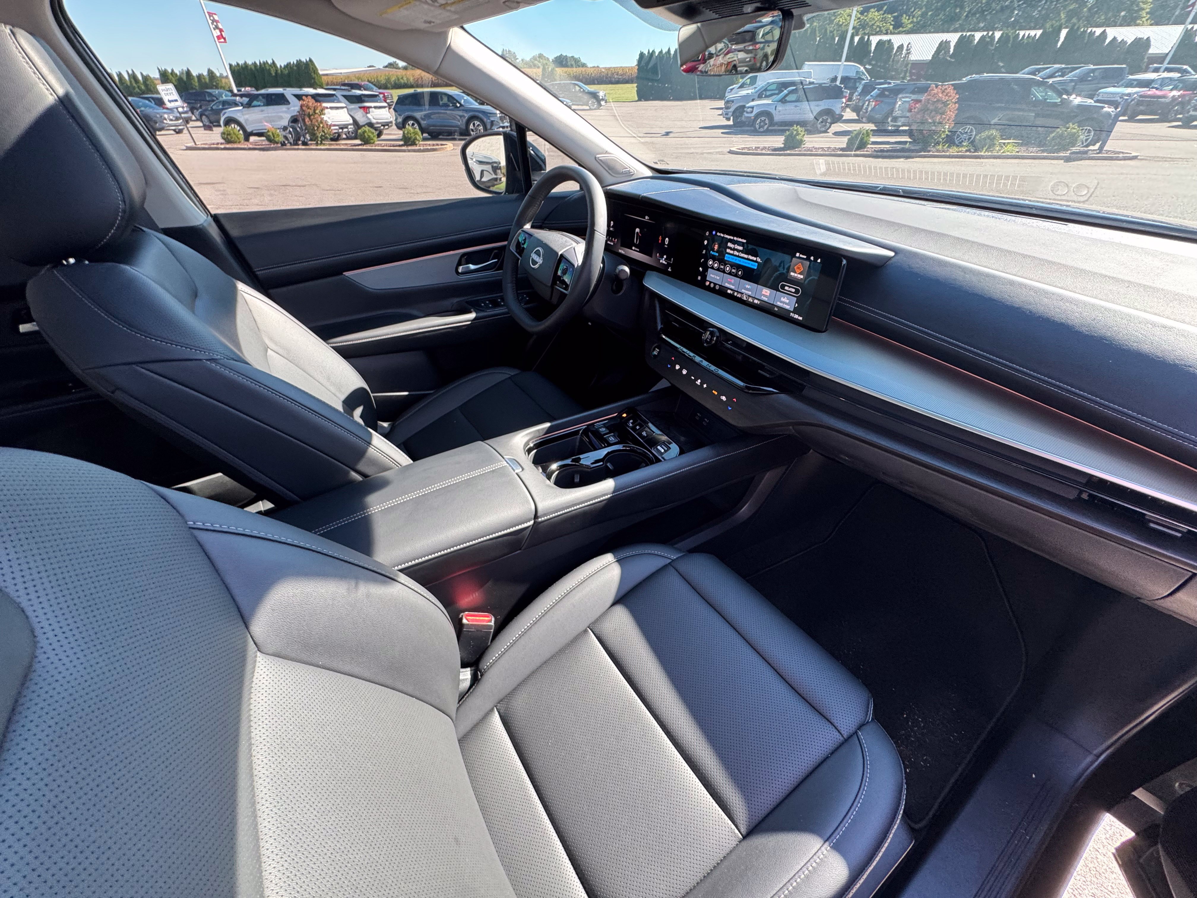 Used 2026 Nissan Murano SL AWD/4WD image 10