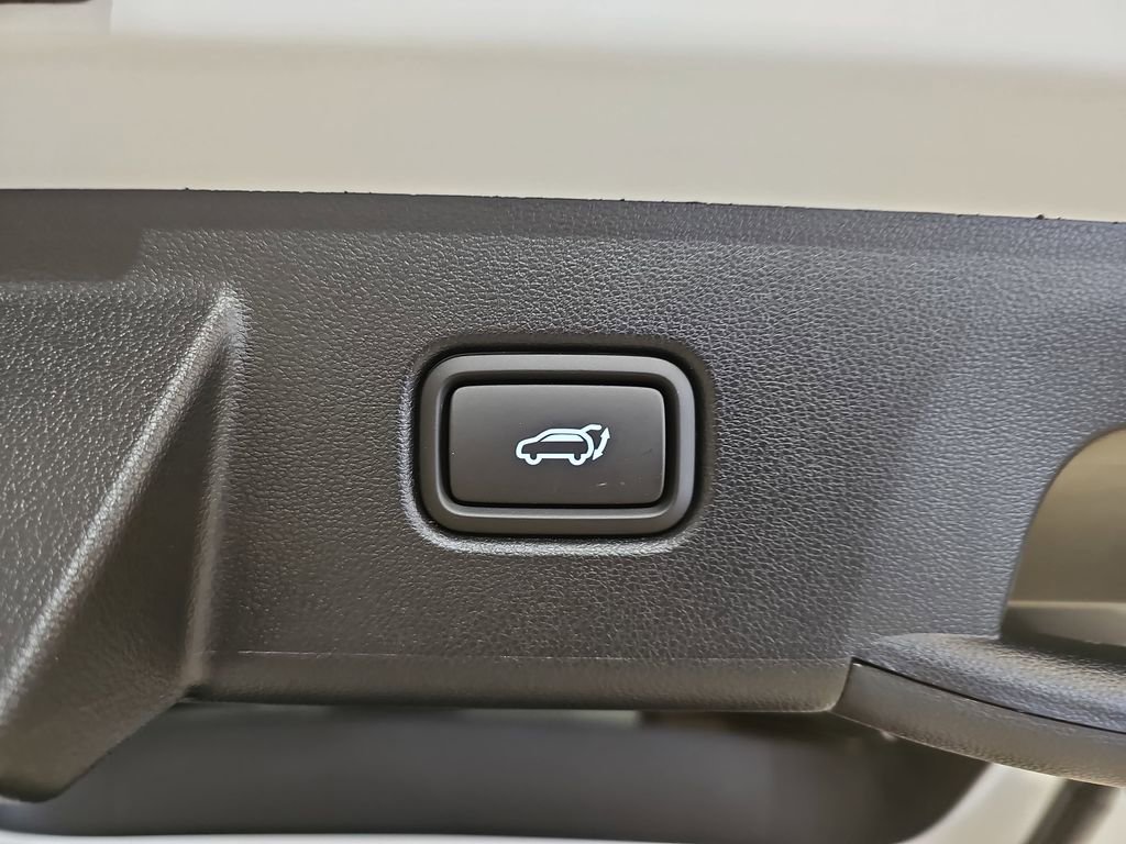 New 2026 Hyundai Tucson Limited image 14