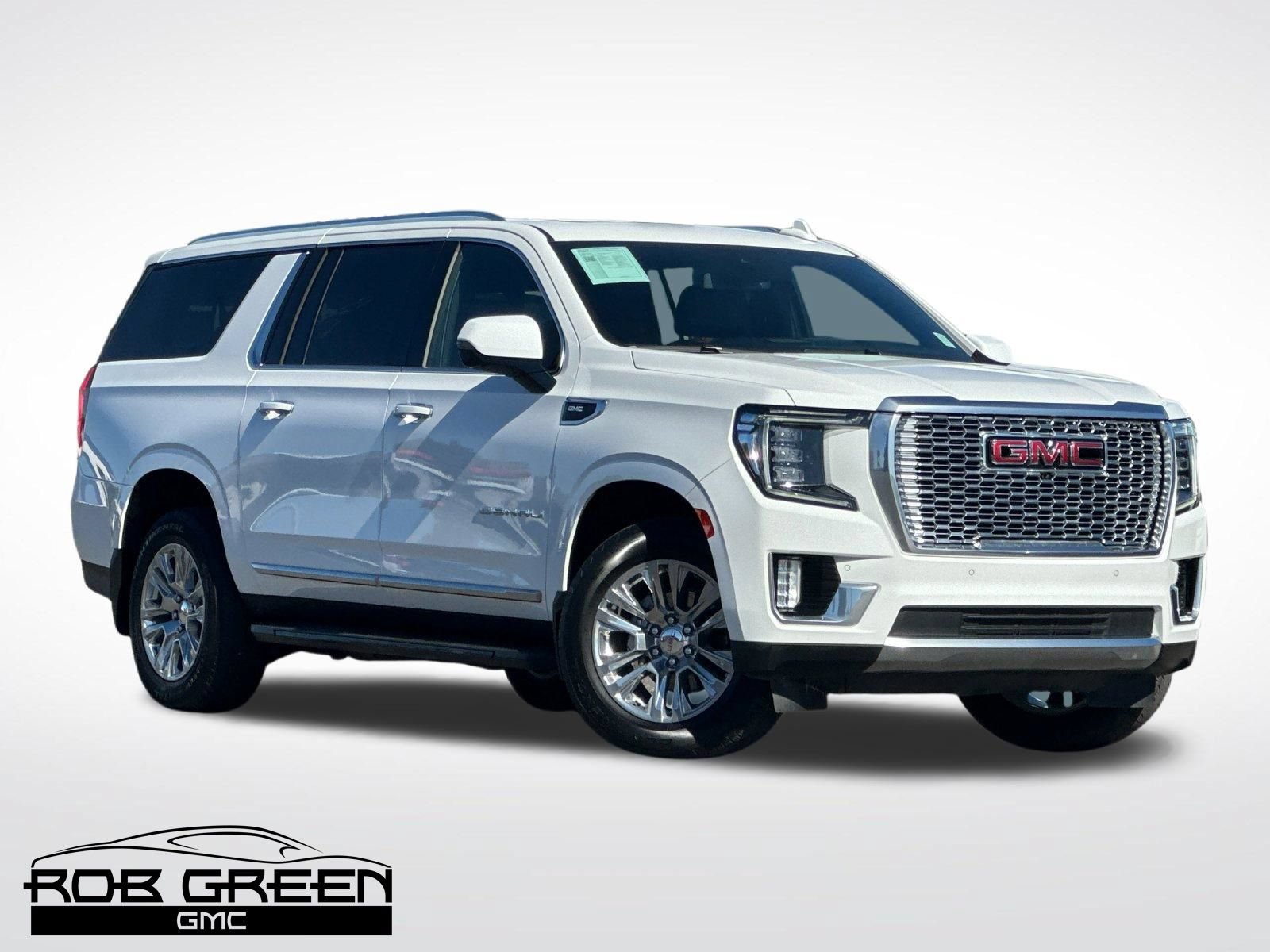 Used 2023 GMC Yukon XL Denali AWD/4WD image 1