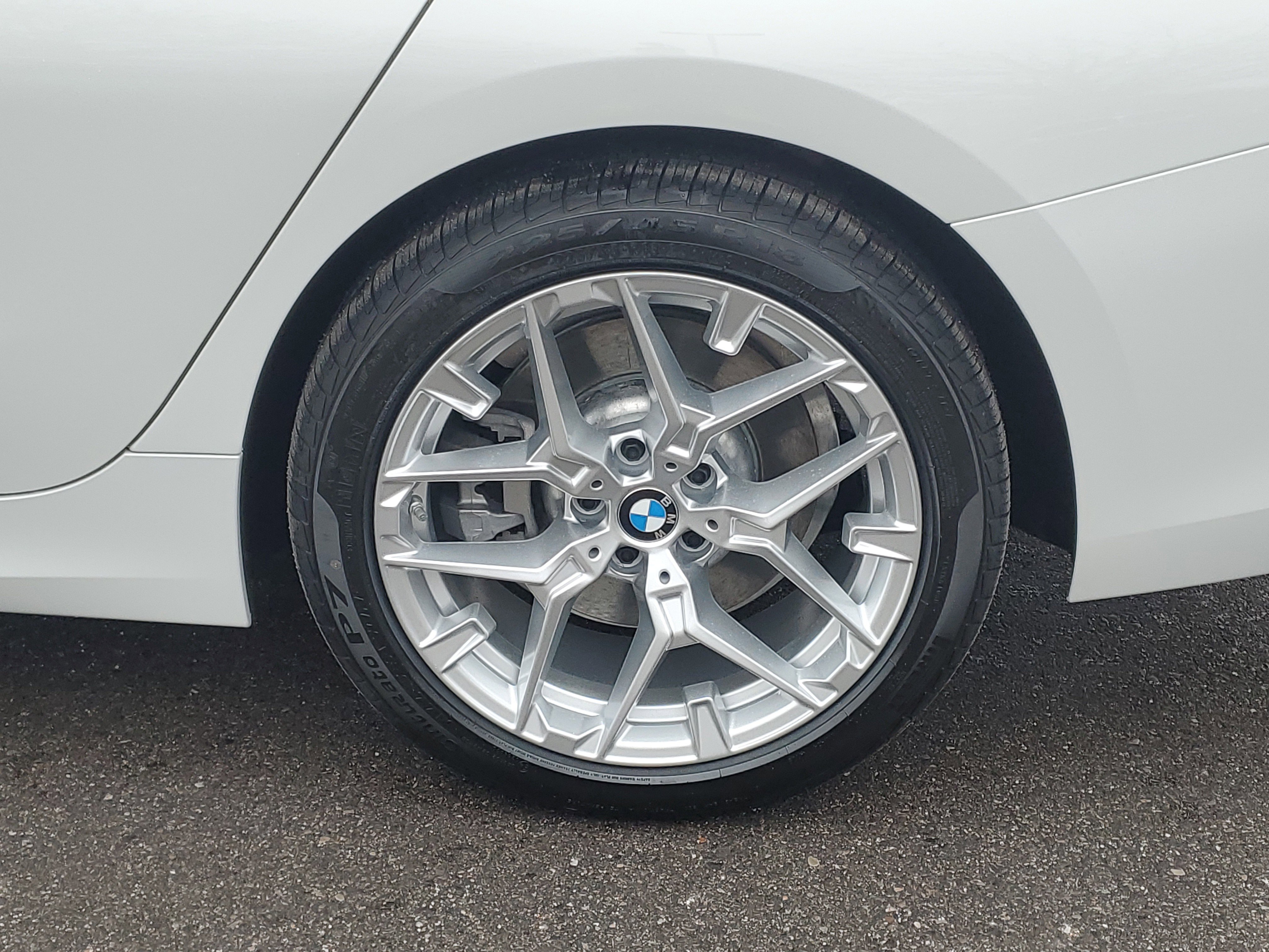 New 2026 BMW 330i xDrive Sedan w/ Convenience Package image 28