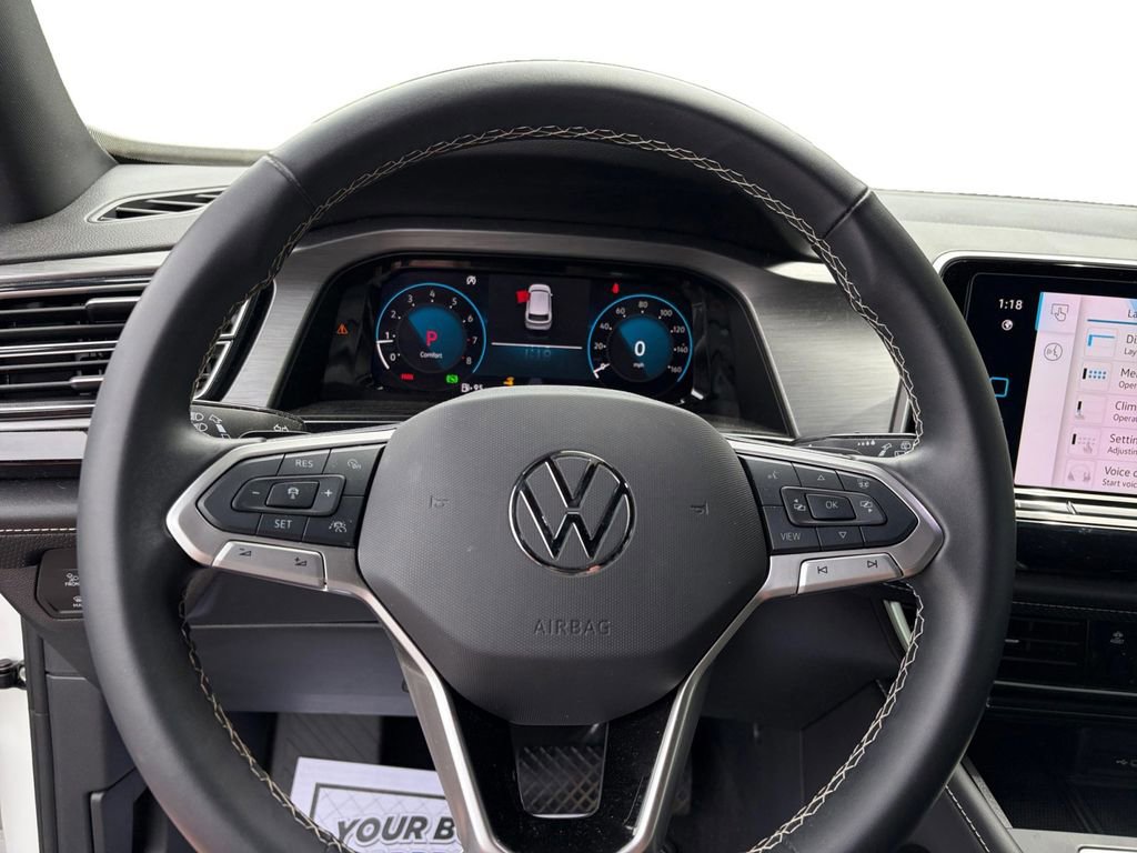 Certified 2024 Volkswagen Atlas Cross Sport SE FWD image 21