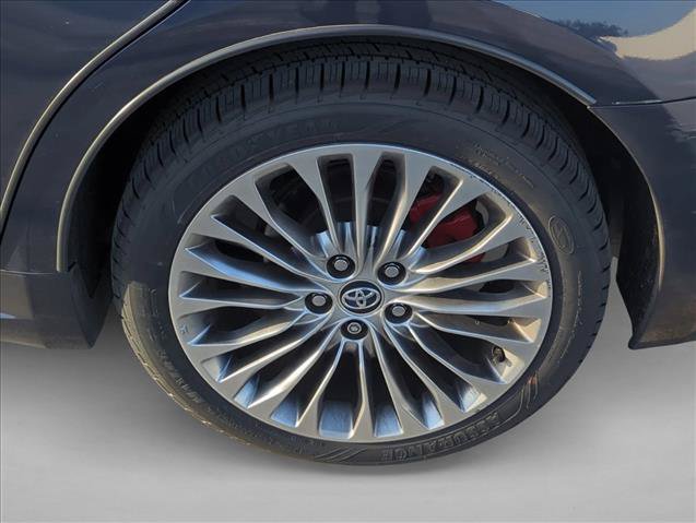 Used 2016 Toyota Avalon Limited FWD image 7