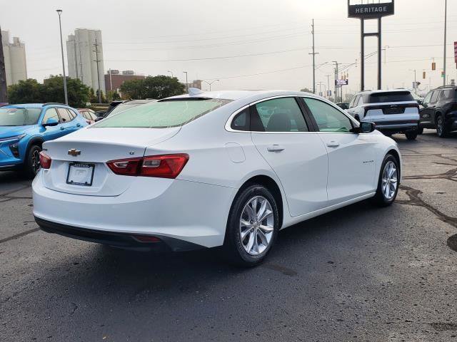 Used 2023 Chevrolet Malibu LT image 2