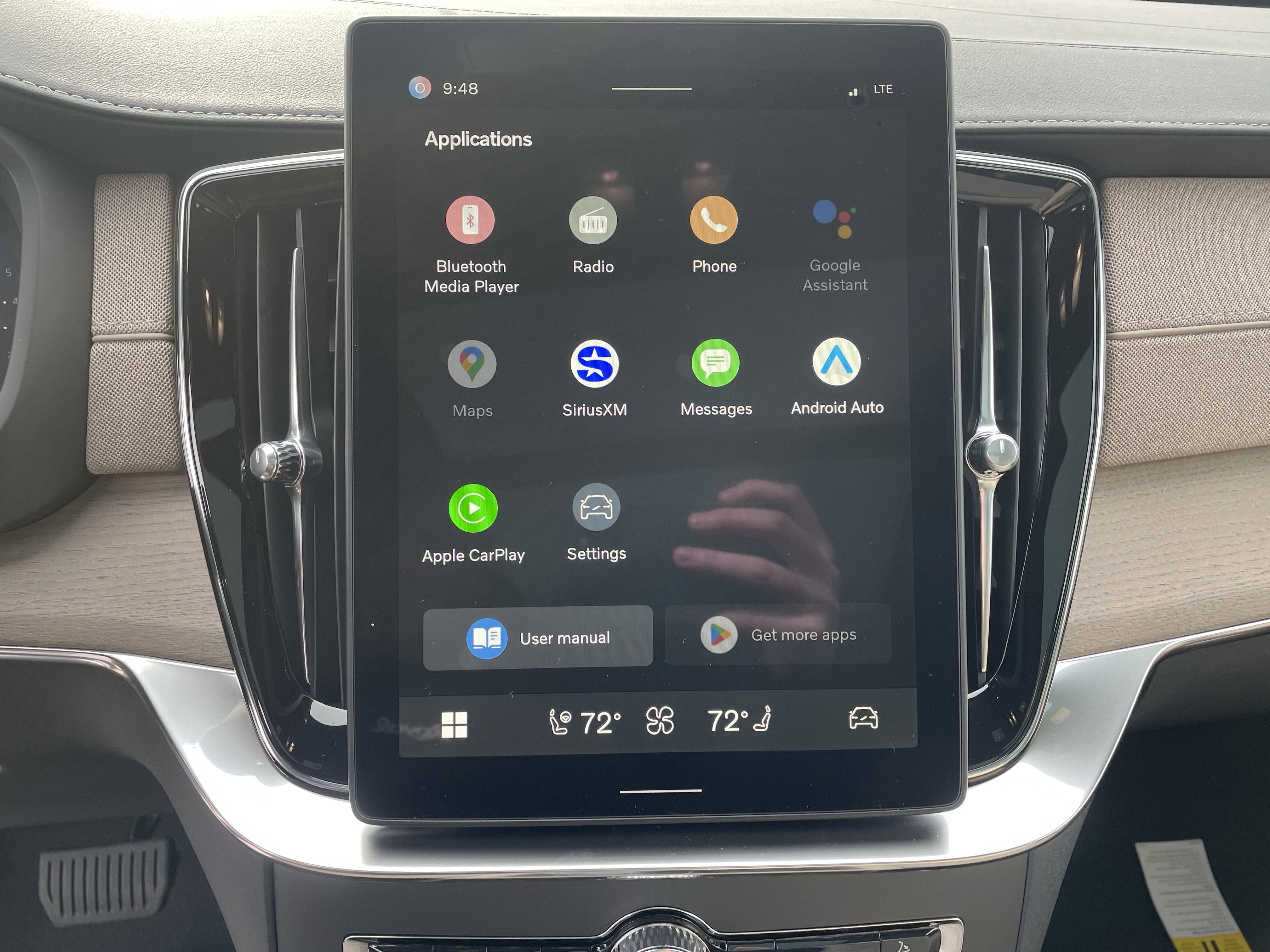 New 2026 Volvo XC90 B6 Plus w/ Protection Package Premier image 19