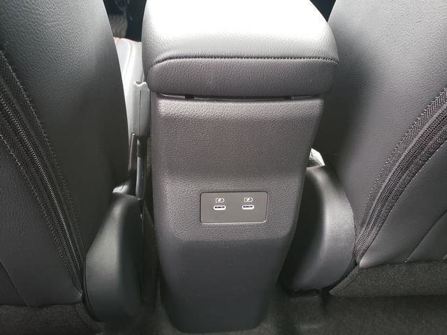 New 2026 Nissan Kicks SR w/ SR Premium Package AWD/4WD image 15