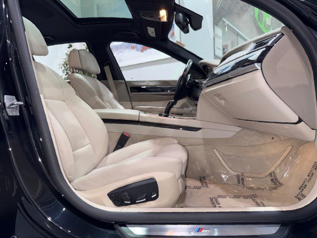 Used 2014 BMW 750i RWD image 63