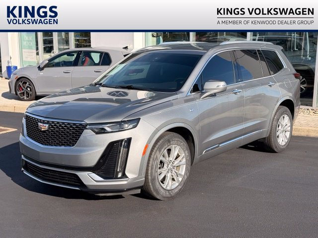 Used 2023 Cadillac XT6 Luxury AWD/4WD image 1