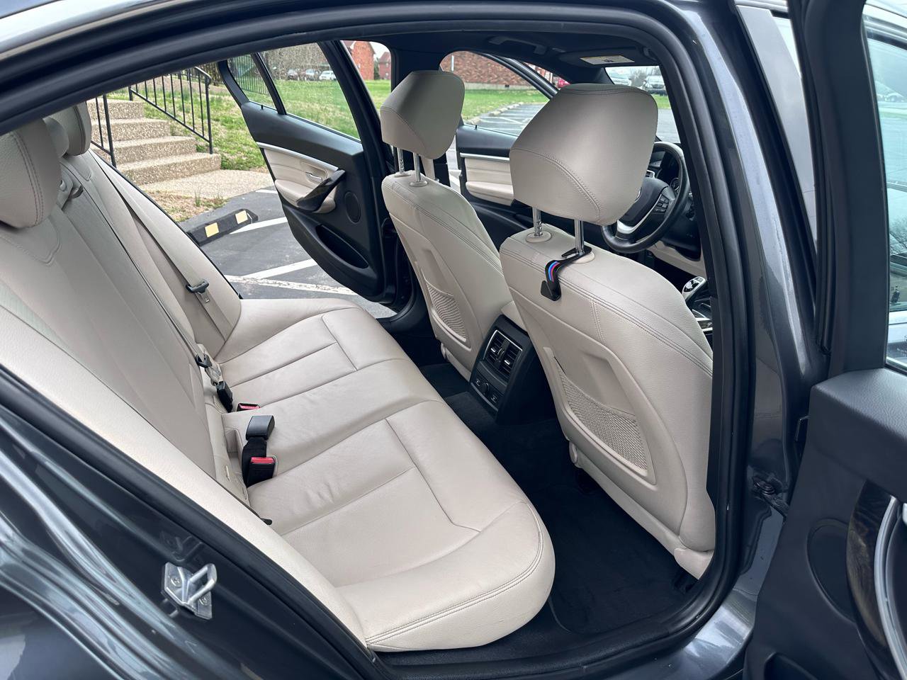 Used 2017 BMW 330i Sedan image 21