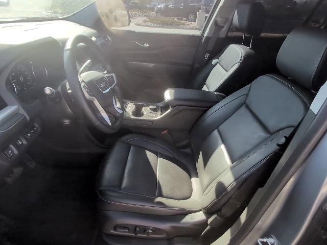 Used 2023 GMC Acadia SLT w/ Technology Package FWD image 11