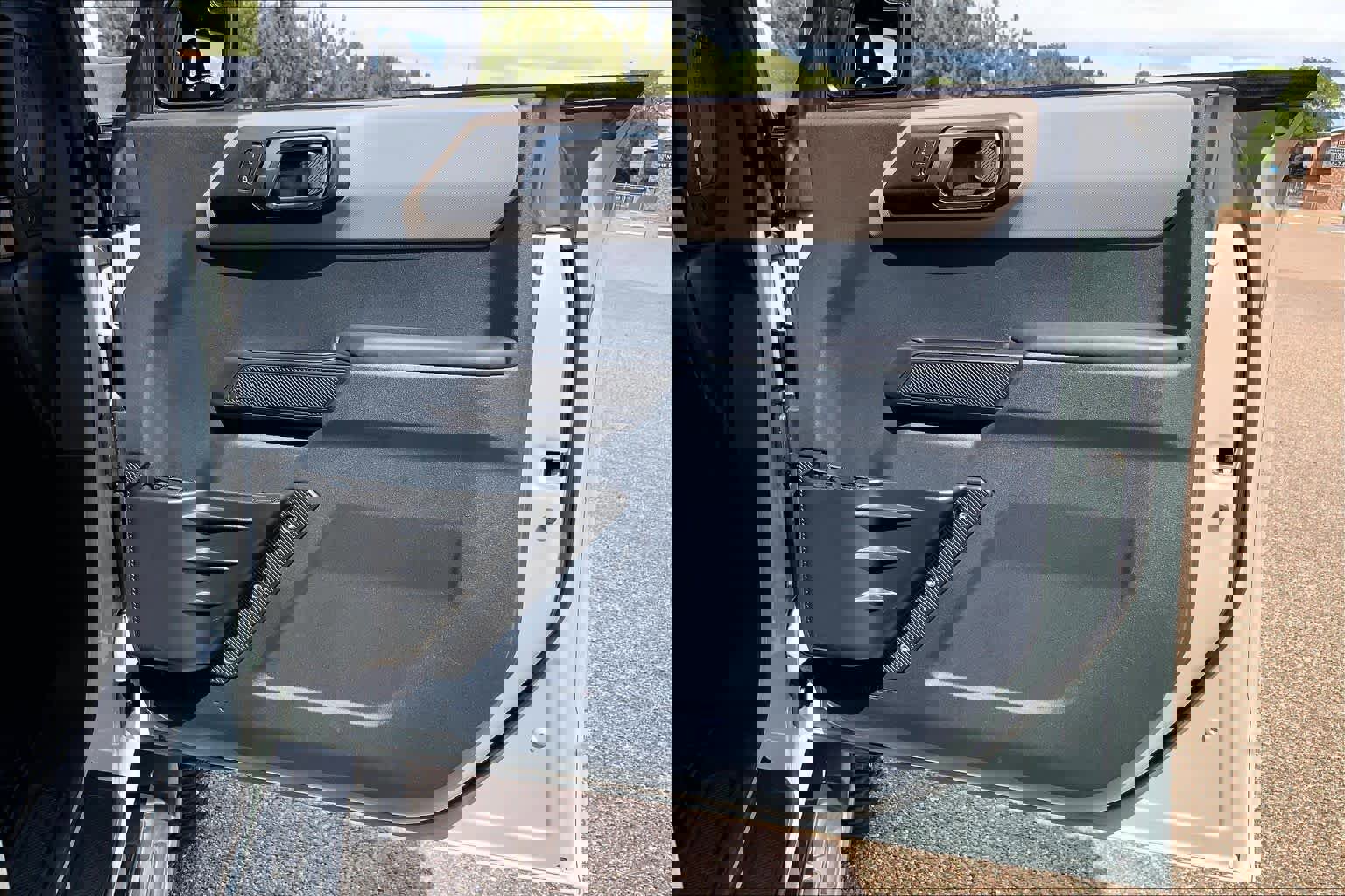 Used 2024 Ford Bronco Big Bend AWD/4WD image 23