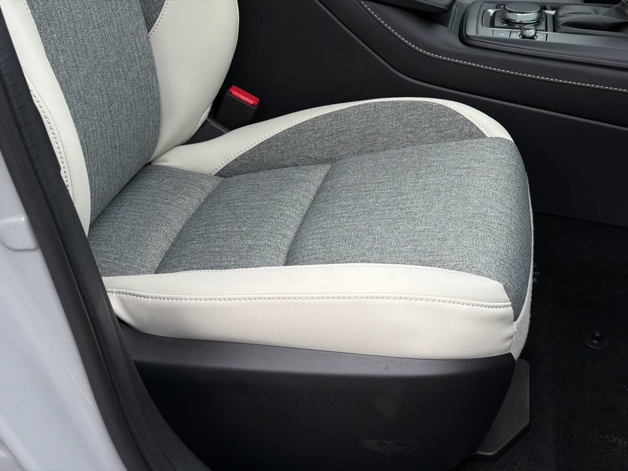 New 2026 MAZDA CX-30 Aire Edition AWD/4WD image 11