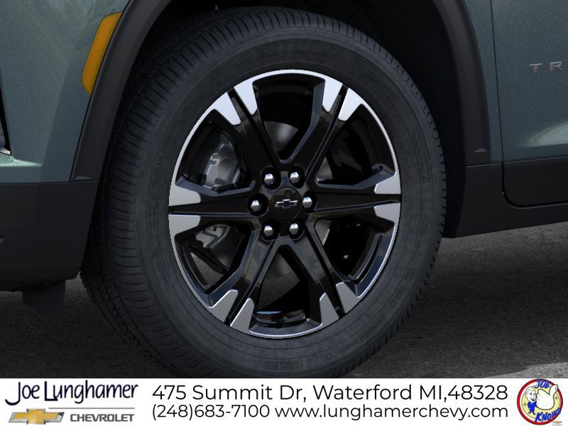 New 2027 Chevrolet Traverse LT w/ Sun and Wheel Package AWD/4WD image 9