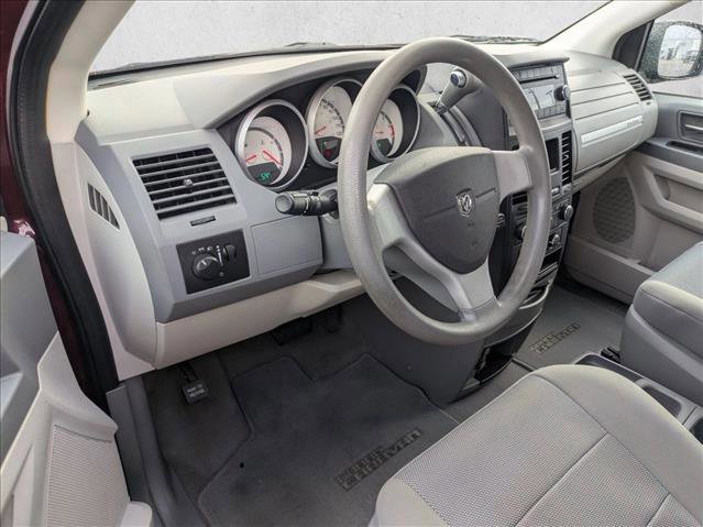 Used 2009 Dodge Grand Caravan SE image 9