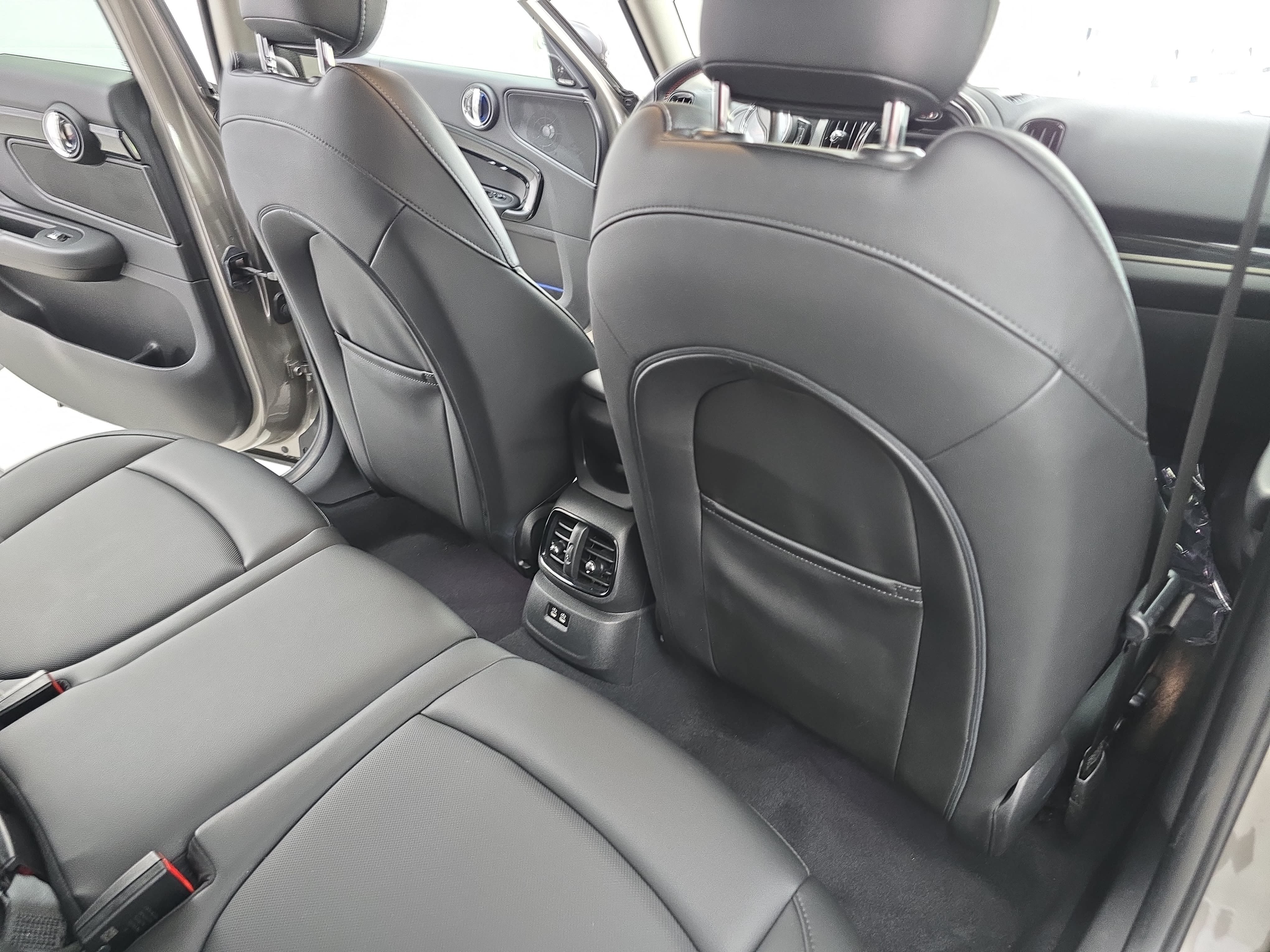 Used 2019 MINI Cooper Countryman S w/ Premium Package AWD/4WD image 11