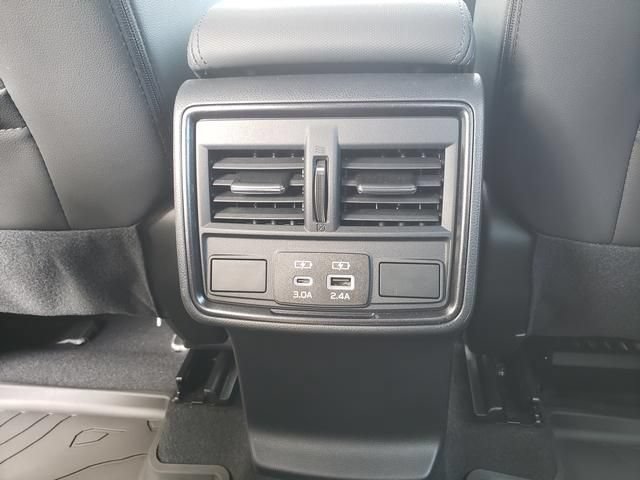 Certified 2025 Subaru Forester Limited w/ Popular Package #1 AWD/4WD image 13
