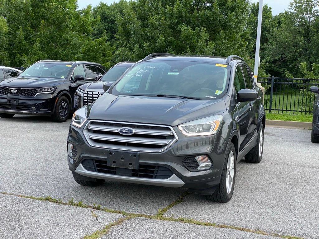 Used 2019 Ford Escape SEL AWD/4WD image 3