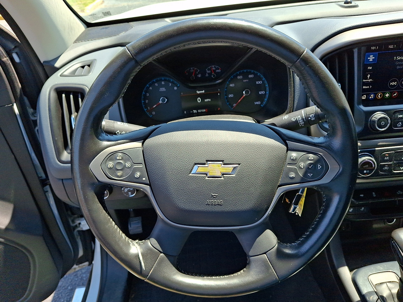 Used 2022 Chevrolet Colorado Z71 AWD/4WD image 19