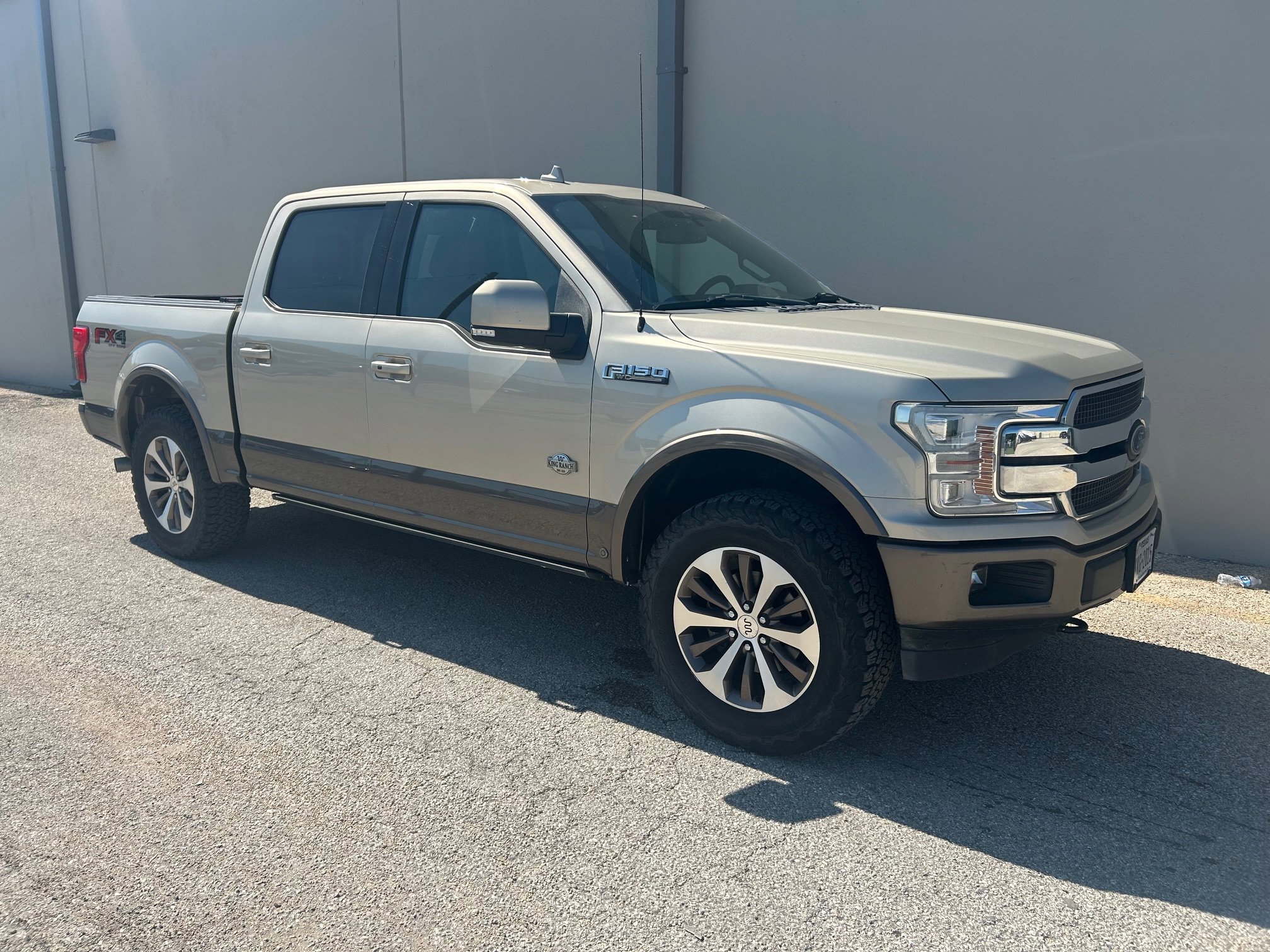 Used 2018 Ford F150 King Ranch w/ Equipment Group 601A Luxury AWD/4WD image 2