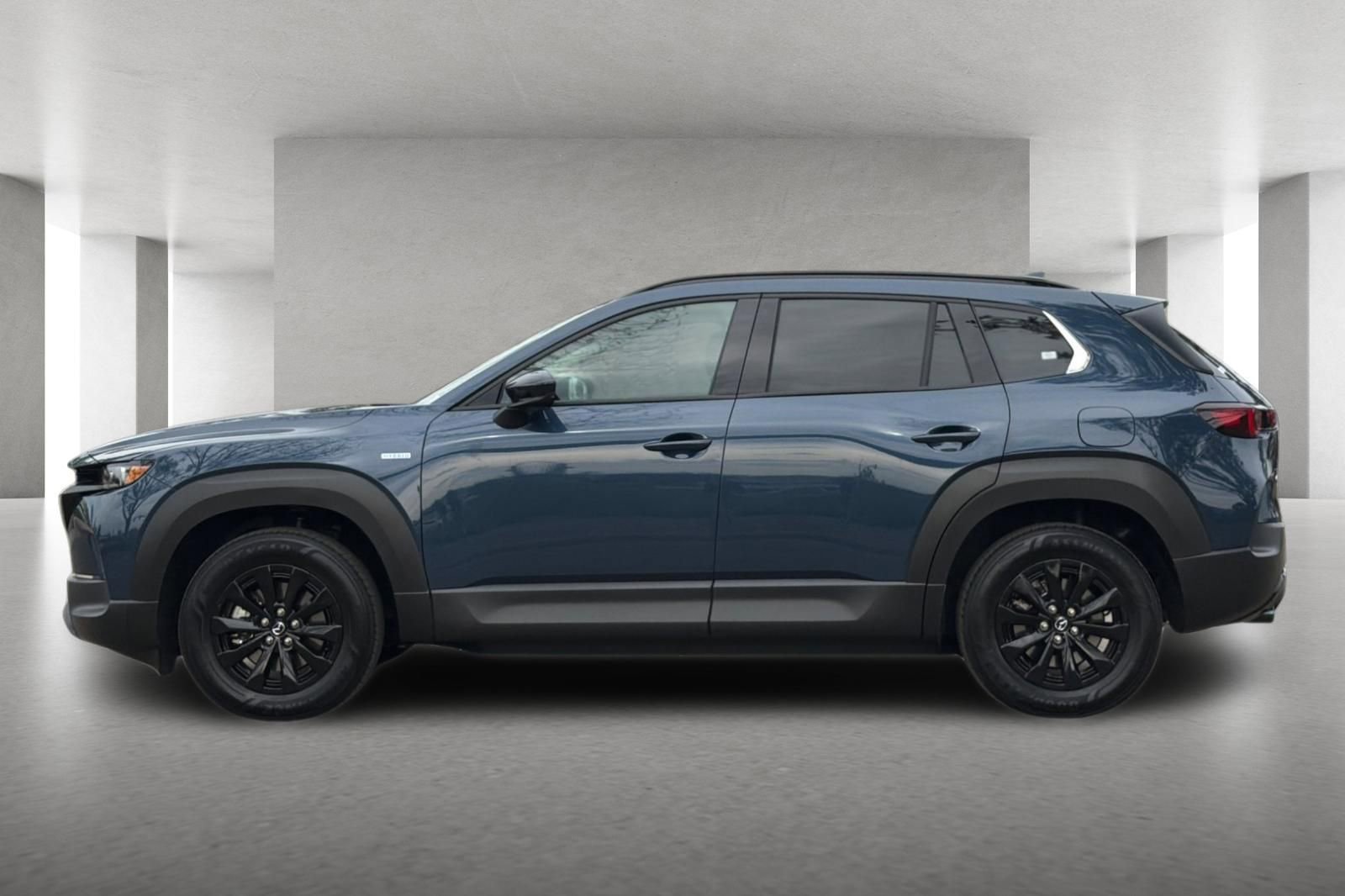 Certified 2025 MAZDA CX-50 AWD 2.5 Hybrid w/ Premium Pkg image 7