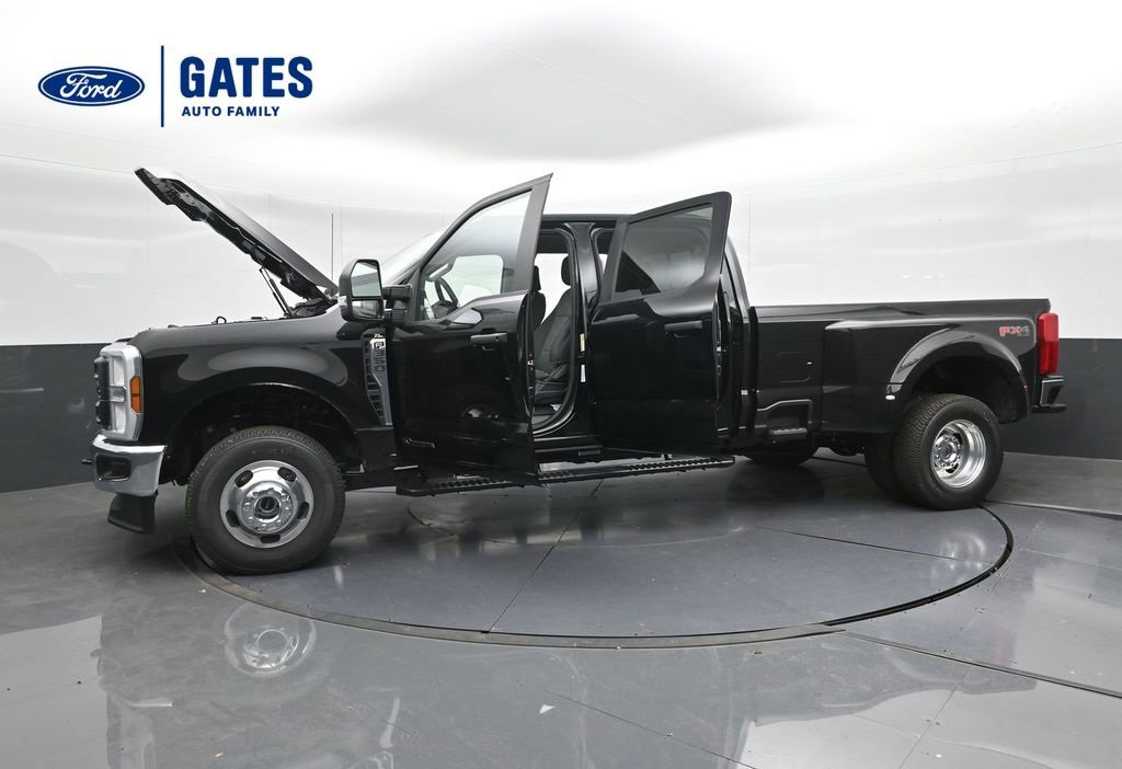 Used 2025 Ford F350 XL w/ XL Driver Assist Package image 47