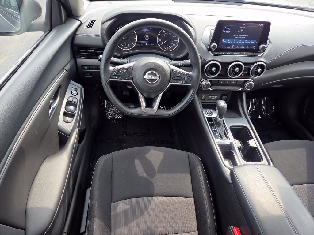 Certified 2025 Nissan Sentra SV FWD image 30