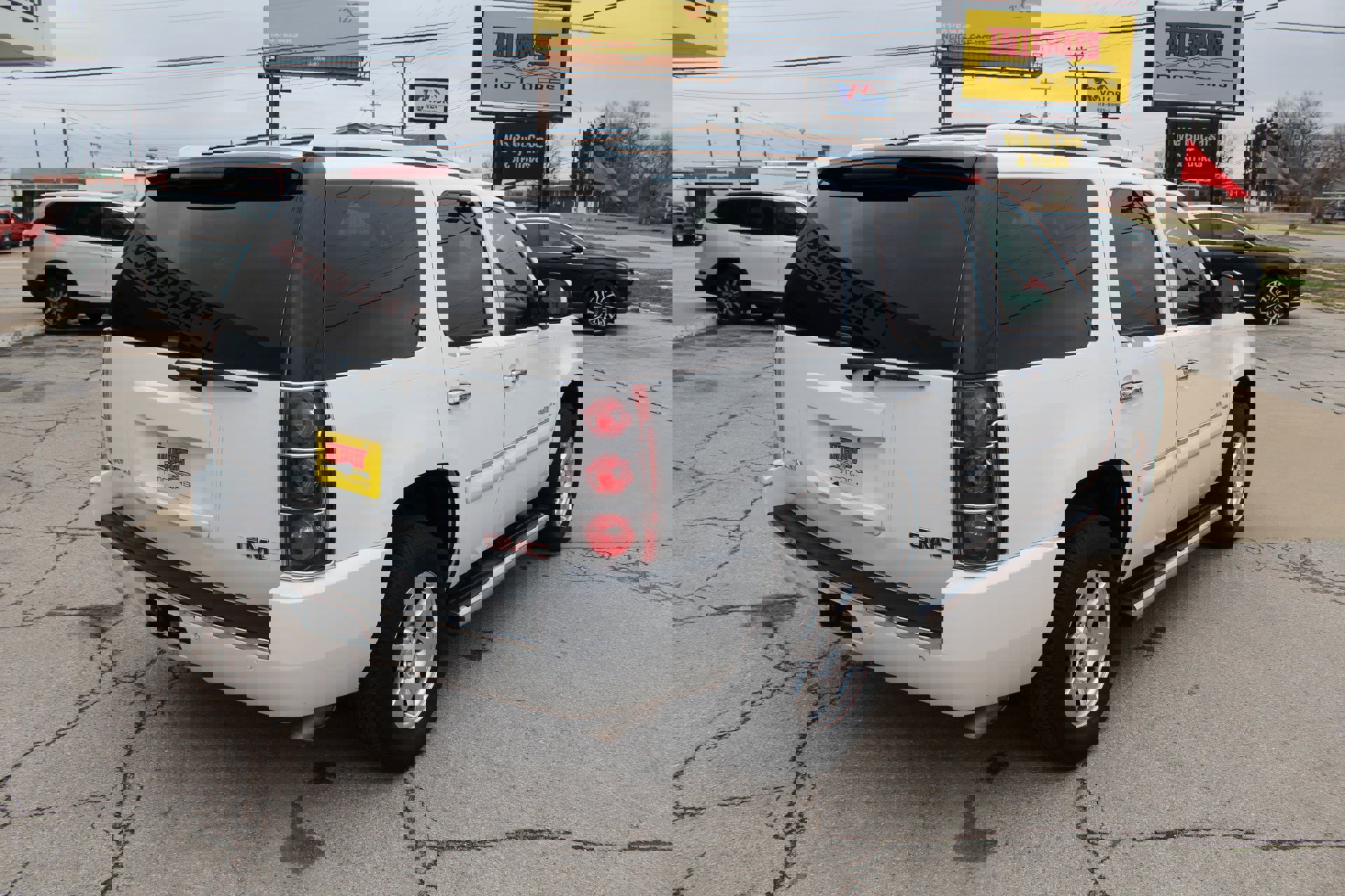 Used 2007 GMC Yukon Denali image 54