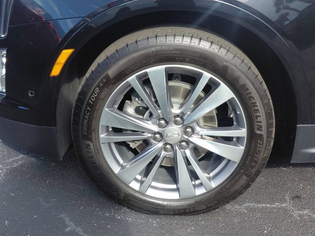 Certified 2024 Cadillac XT5 Premium Luxury w/ Technology Package FWD image 10