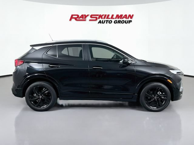 Used 2024 Buick Encore GX Sport Touring w/ Comfort Package AWD/4WD image 8