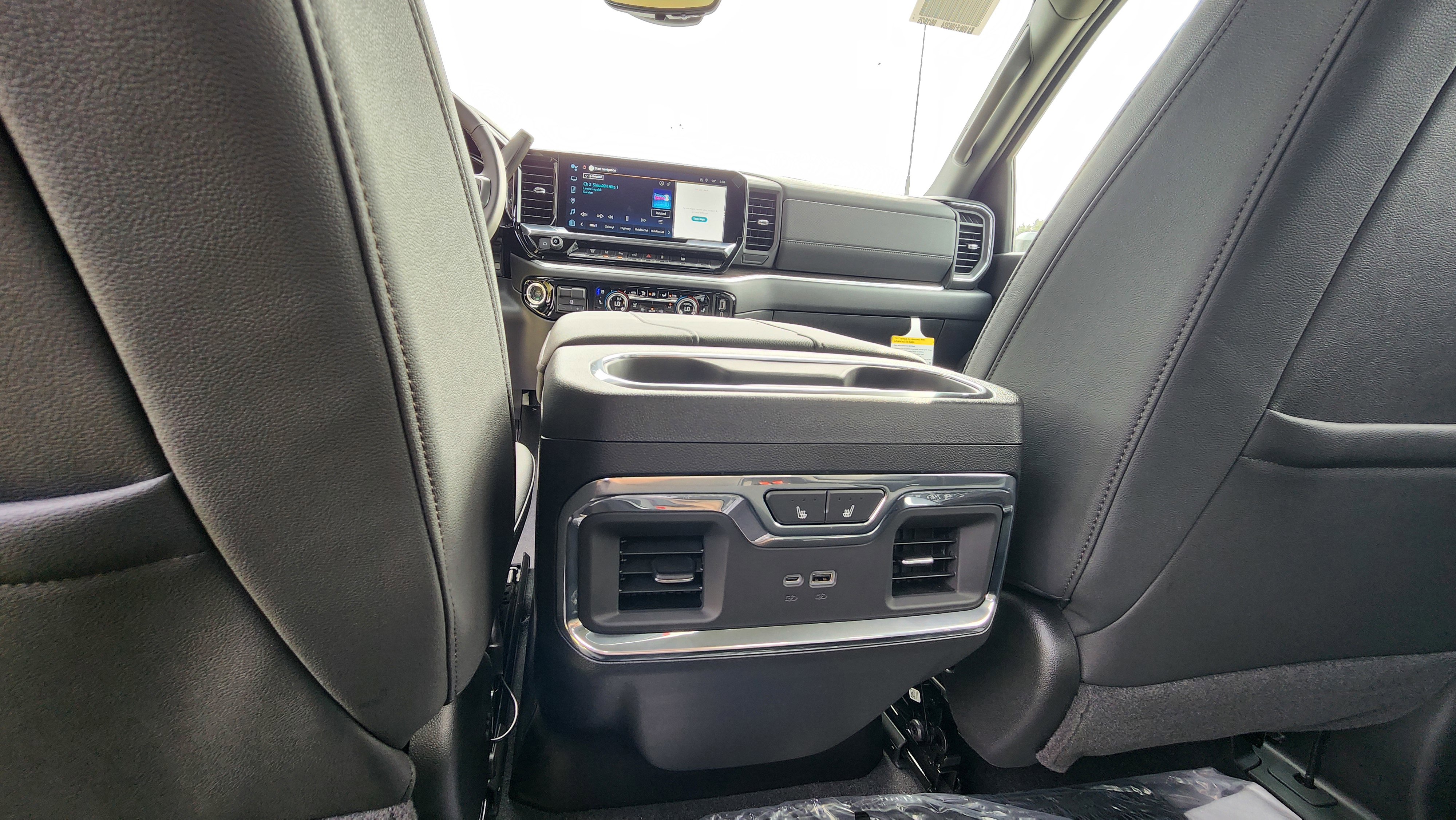 New 2026 Chevrolet Silverado 3500 LTZ w/ LTZ Convenience Package image 20