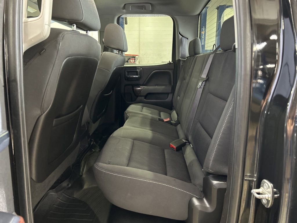 Used 2015 GMC Sierra 2500 SLE AWD/4WD image 37