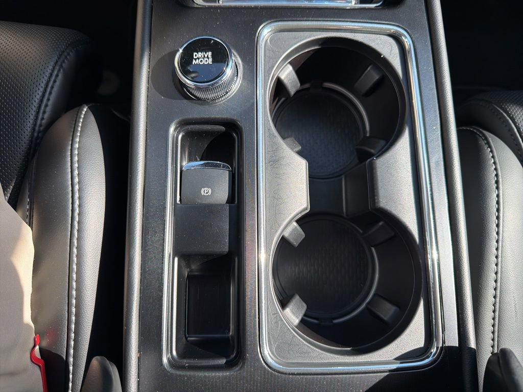 Certified 2023 Lincoln Corsair Reserve w/ Equipment Group 202A AWD/4WD image 36