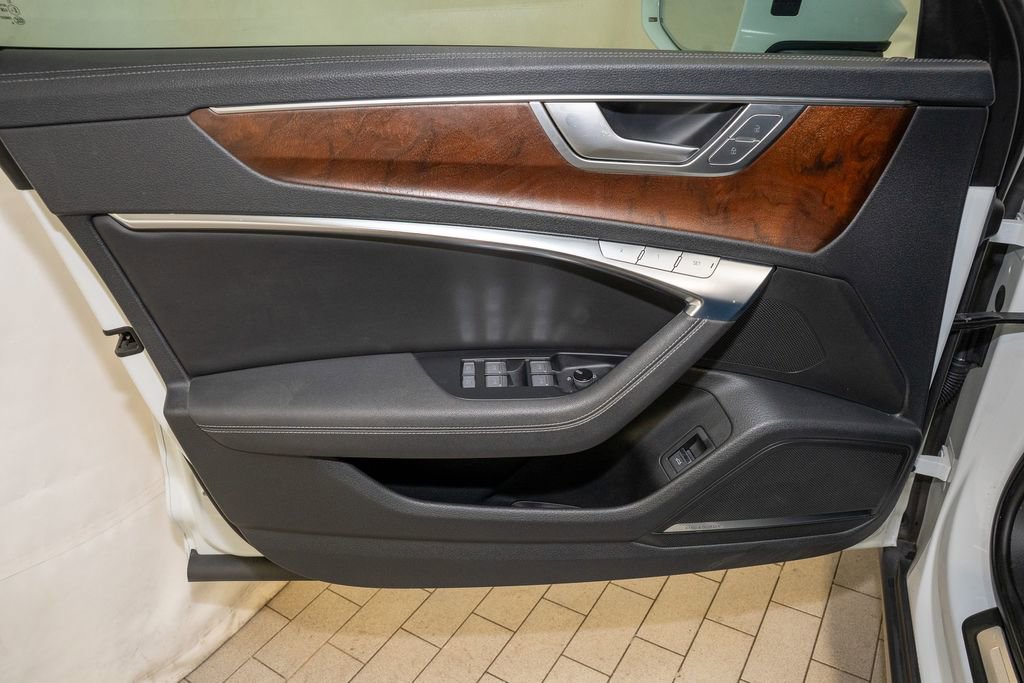 Used 2020 Audi A6 3.0T allroad Prestige w/ Prestige Package image 13