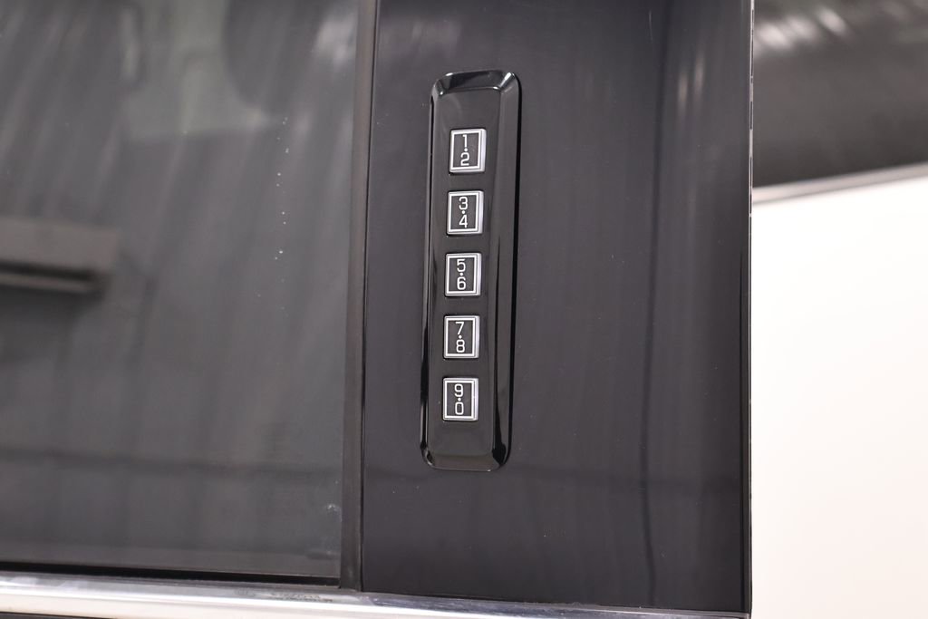 Certified 2017 Ford F350 4x4 Crew Cab Super Duty image 43