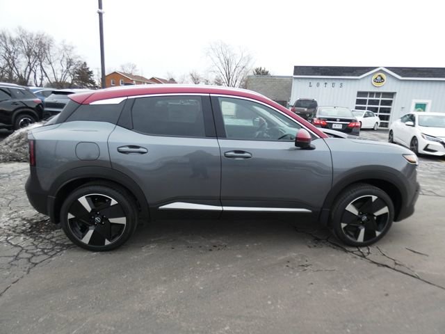 New 2026 Nissan Kicks SR w/ SR Premium Package image 2