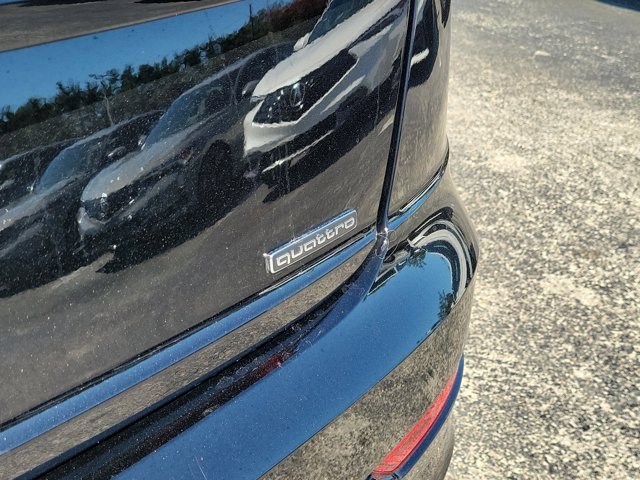 Used 2021 Audi Q8 Premium w/ Black Optic Package image 6