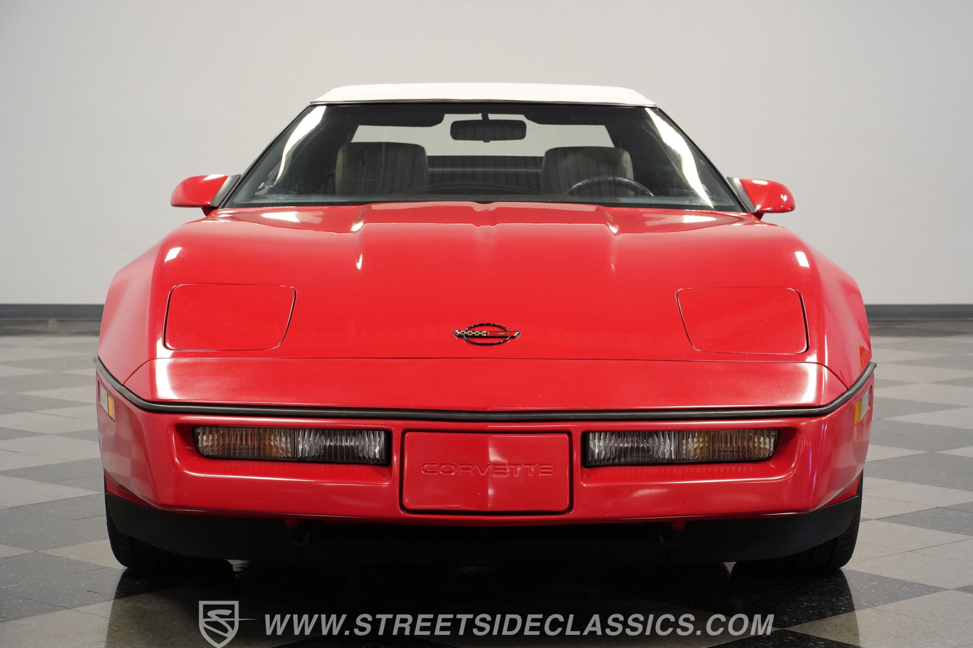 Used 1989 Chevrolet Corvette Convertible RWD image 17