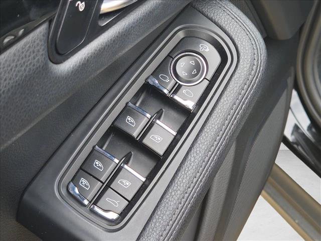 Used 2015 Porsche Macan S image 10