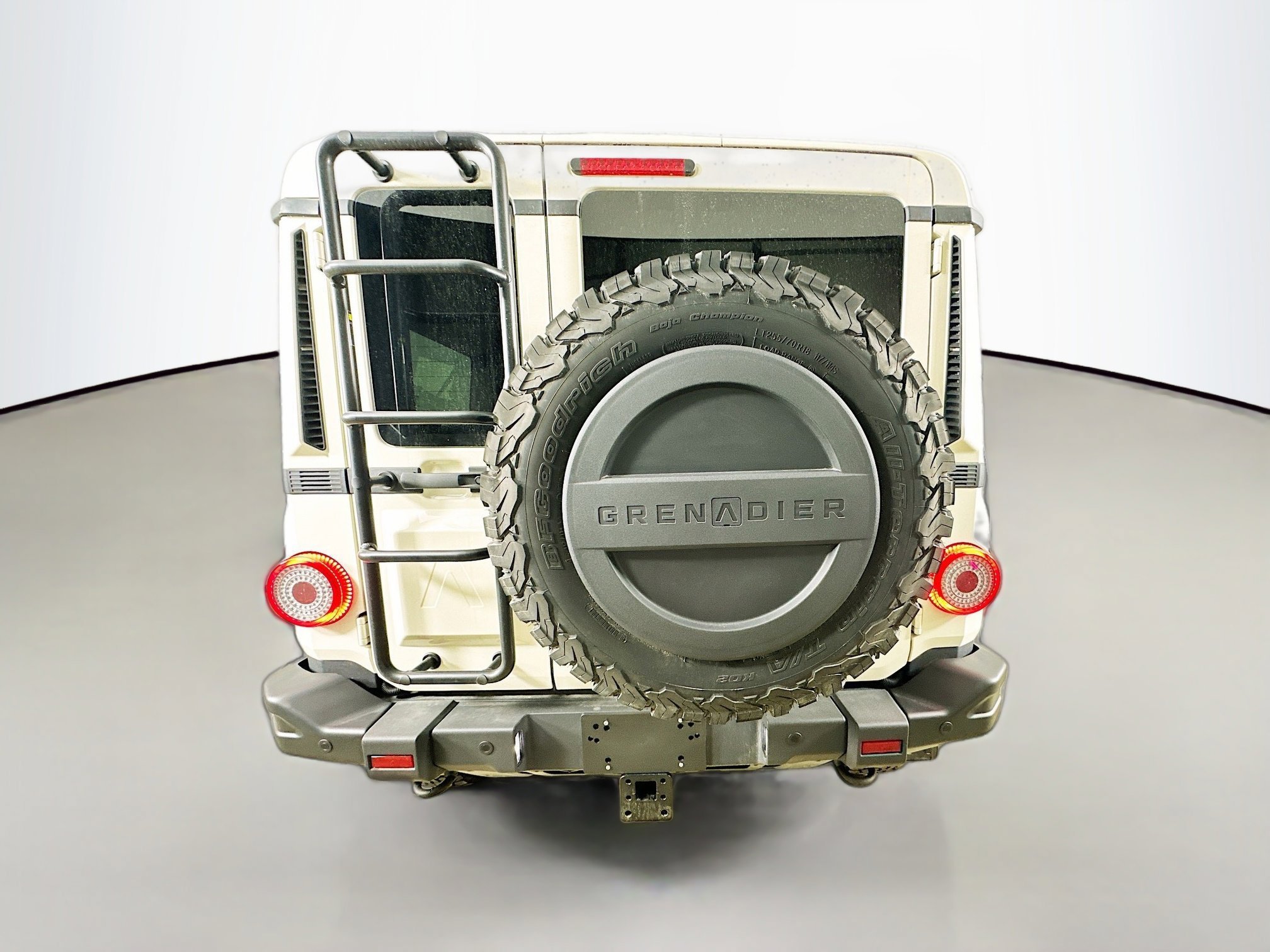 New 2025 INEOS Grenadier Station Wagon AWD/4WD image 39