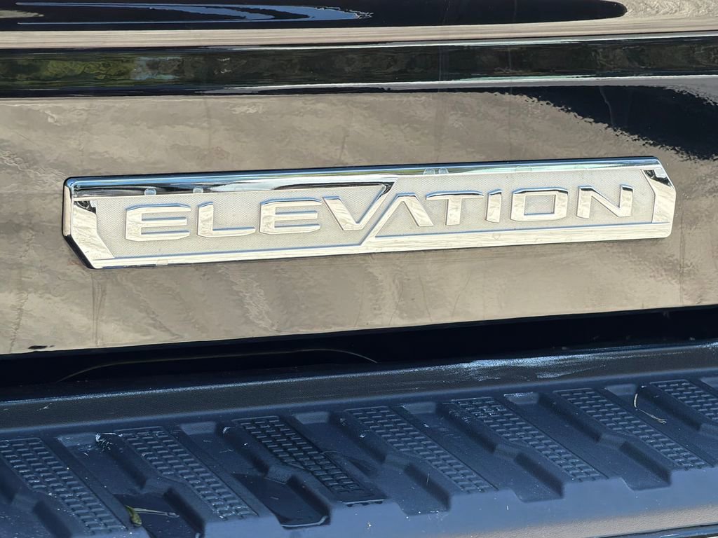 Used 2024 GMC Sierra 1500 Elevation AWD/4WD image 10