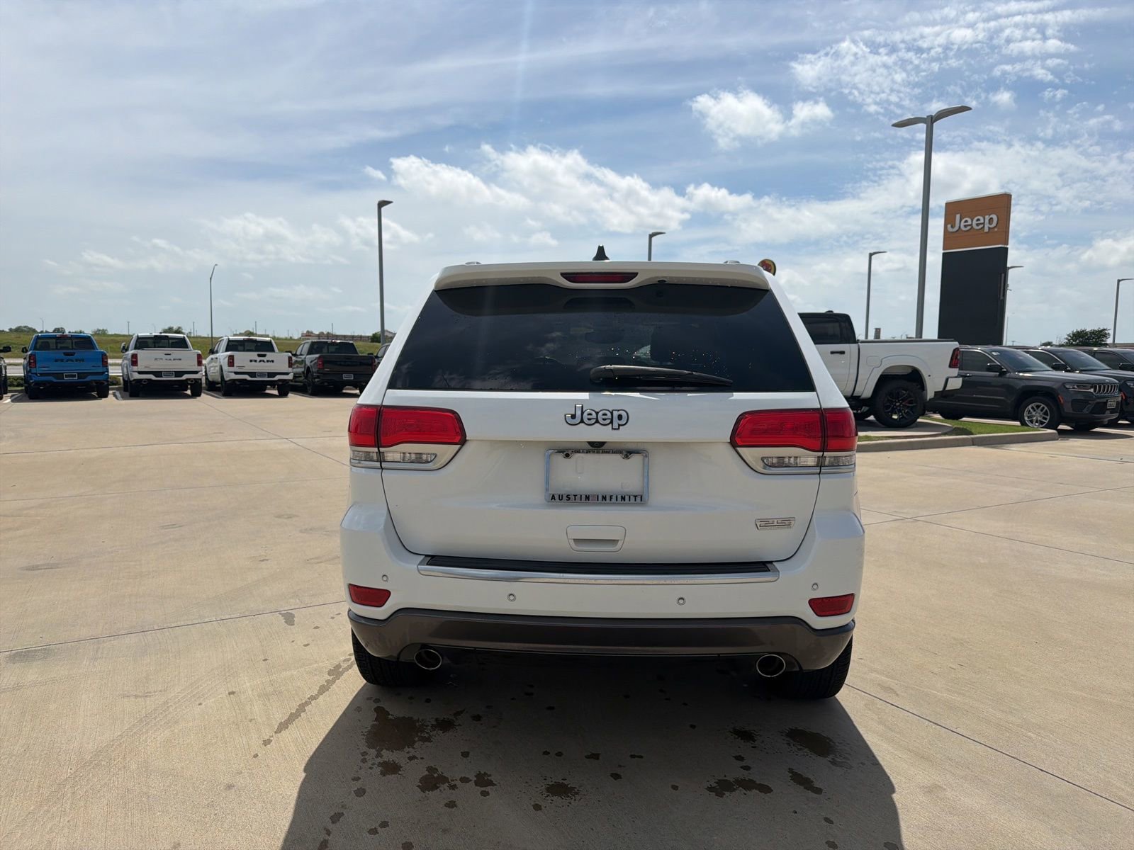 Used 2018 Jeep Grand Cherokee Limited RWD image 4