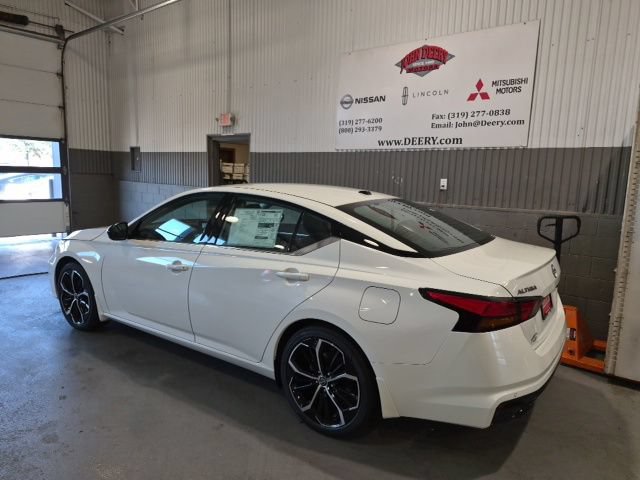 New 2026 Nissan Altima 2.5 SR FWD image 5